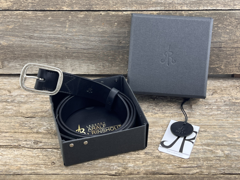 Gürtel mit Doppelstegschließe (Schwarz)