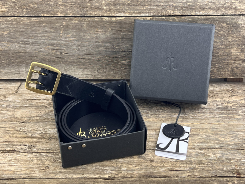 Gürtel mit Doppeldornschließe (Schwarz)