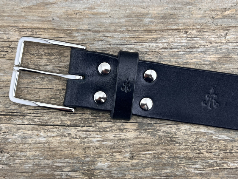 Preview: Gürtel mit Halbschließe (Schwarz)