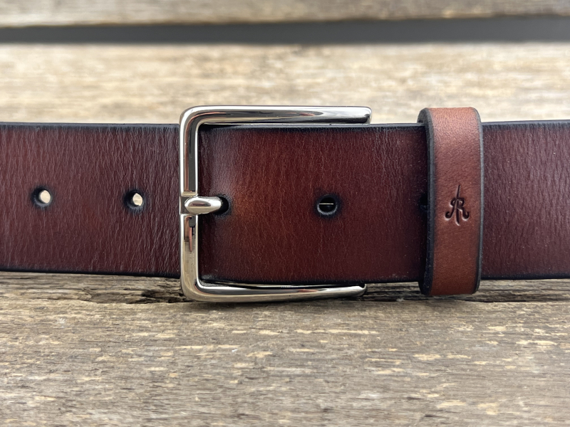 Gürtel mit Halbschließe (Cognac)