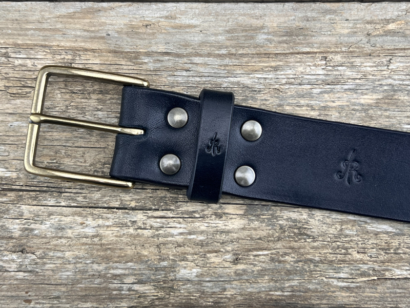 Preview: Gürtel mit Halbschließe (Schwarz)