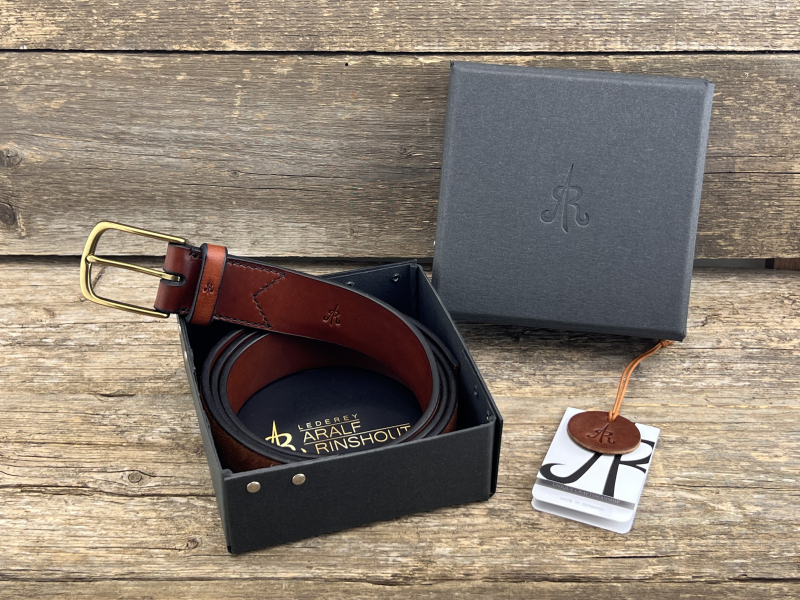 Belt with half clasp (cognac)