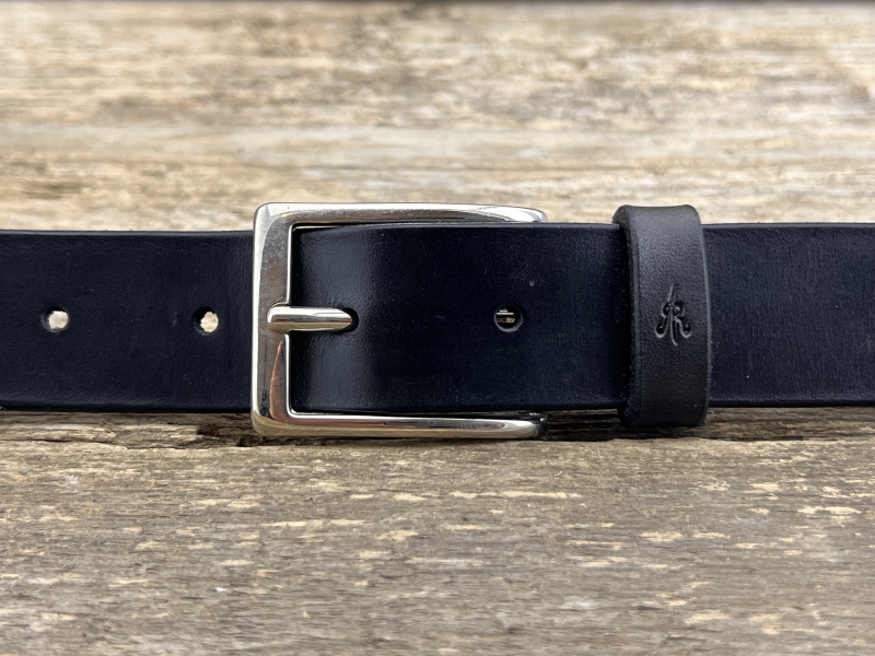 Gürtel mit Halbschließe (Schwarz)