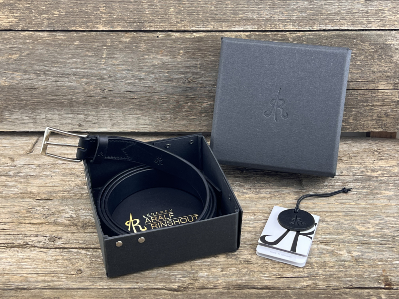 Gürtel mit Halbschließe (Schwarz)