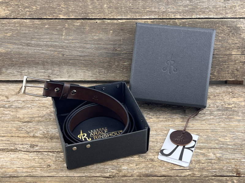 Preview: Gürtel mit Halbschließe (Braun)