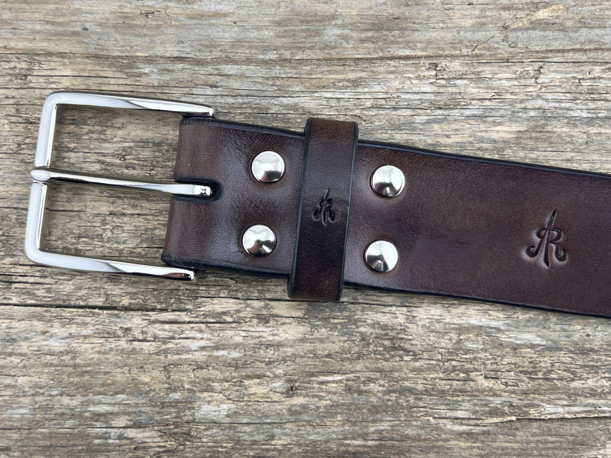 Gürtel mit Halbschließe (Braun)