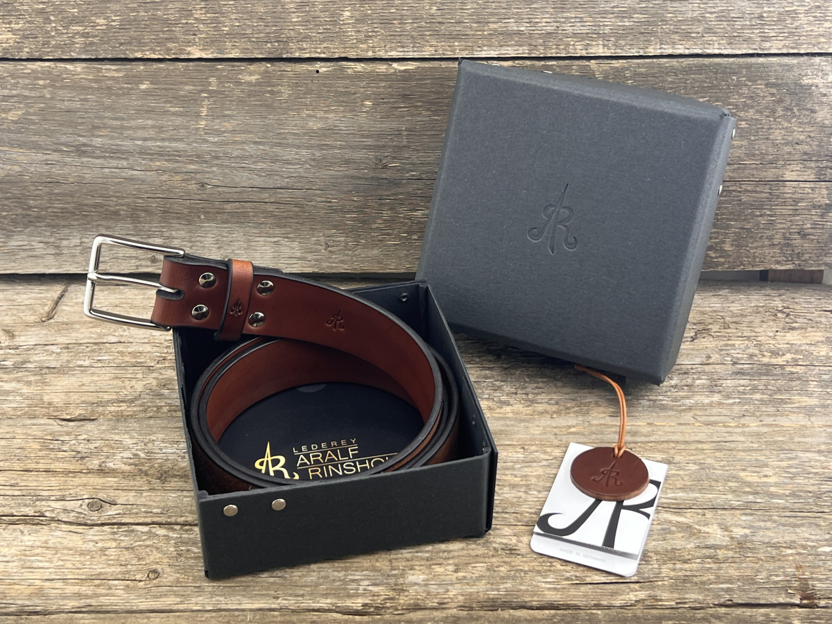 Gürtel mit Halbschließe (Cognac)