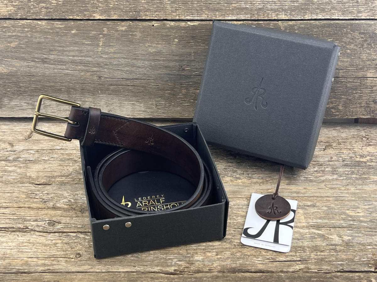 Gürtel mit Halbschließe (Braun)