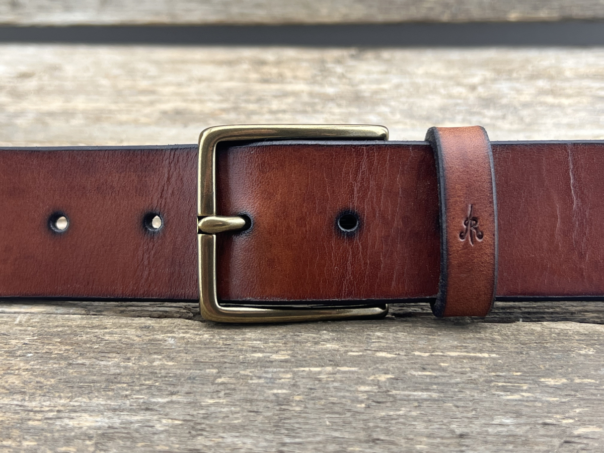 Gürtel mit Halbschließe (Cognac)