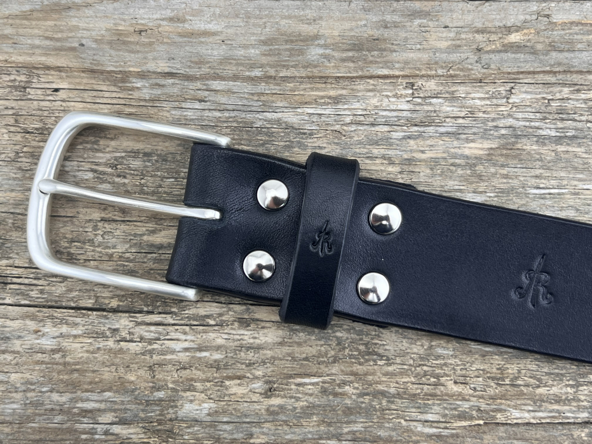 Gürtel mit Halbschließe (Schwarz)