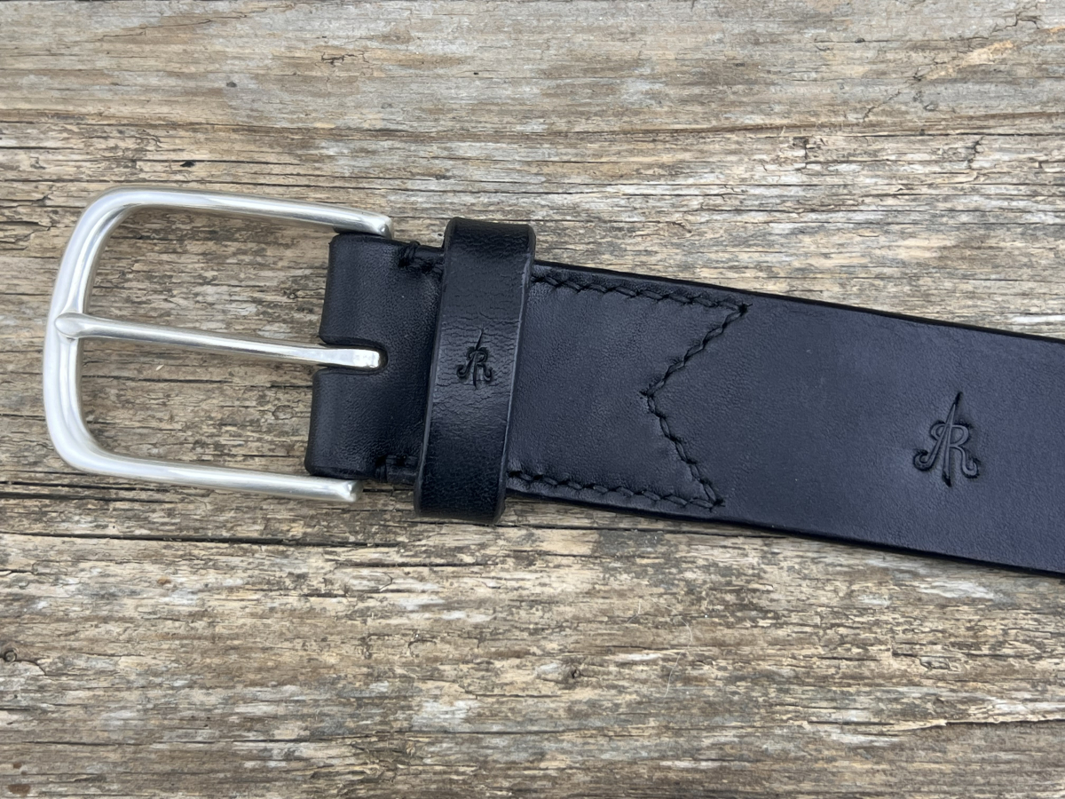 Gürtel mit Halbschließe (Schwarz)