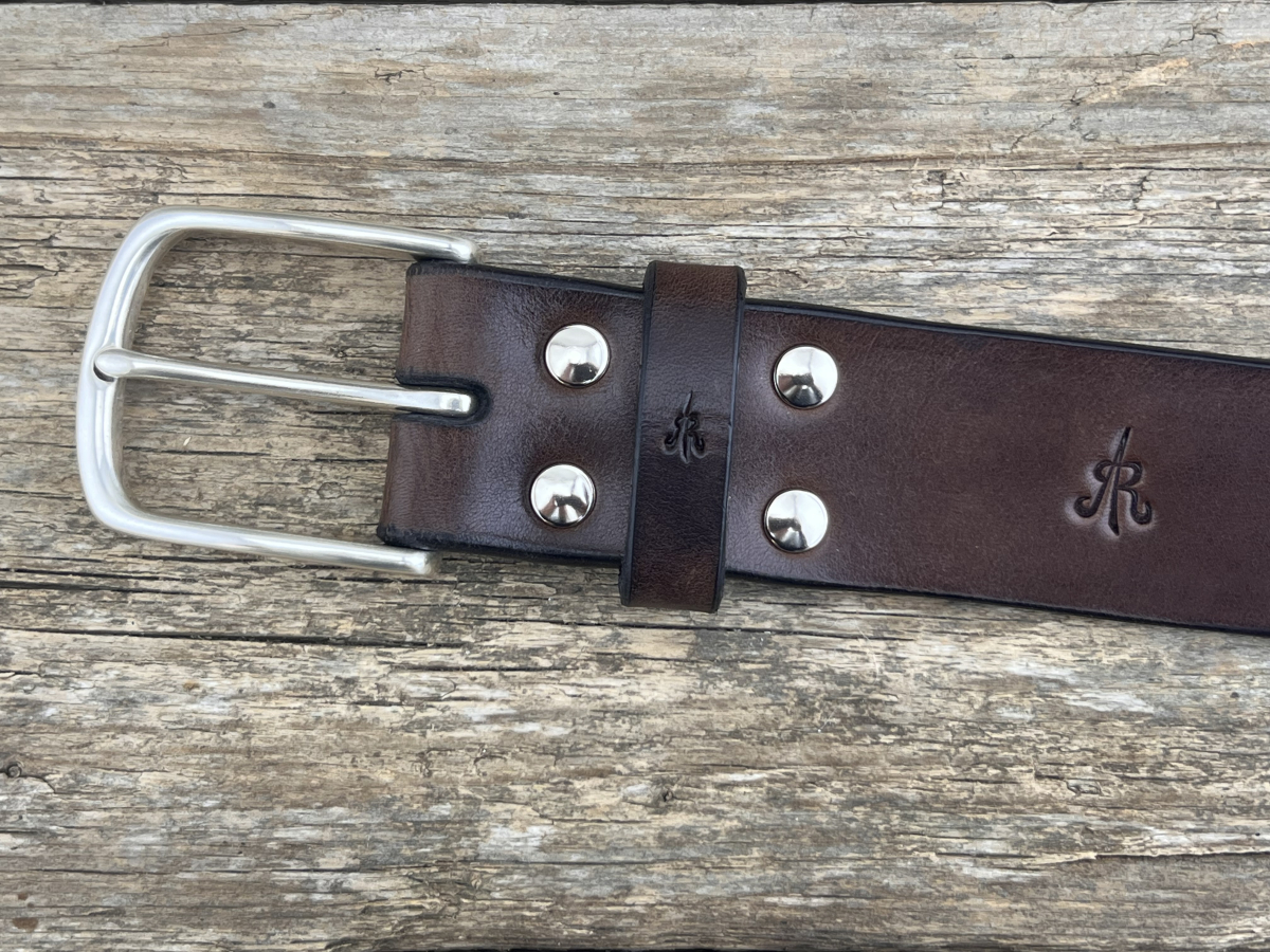 Gürtel mit Halbschließe (Braun)