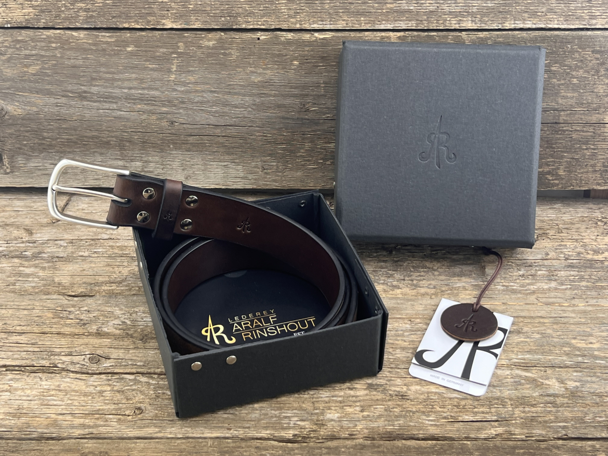 Gürtel mit Halbschließe (Braun)