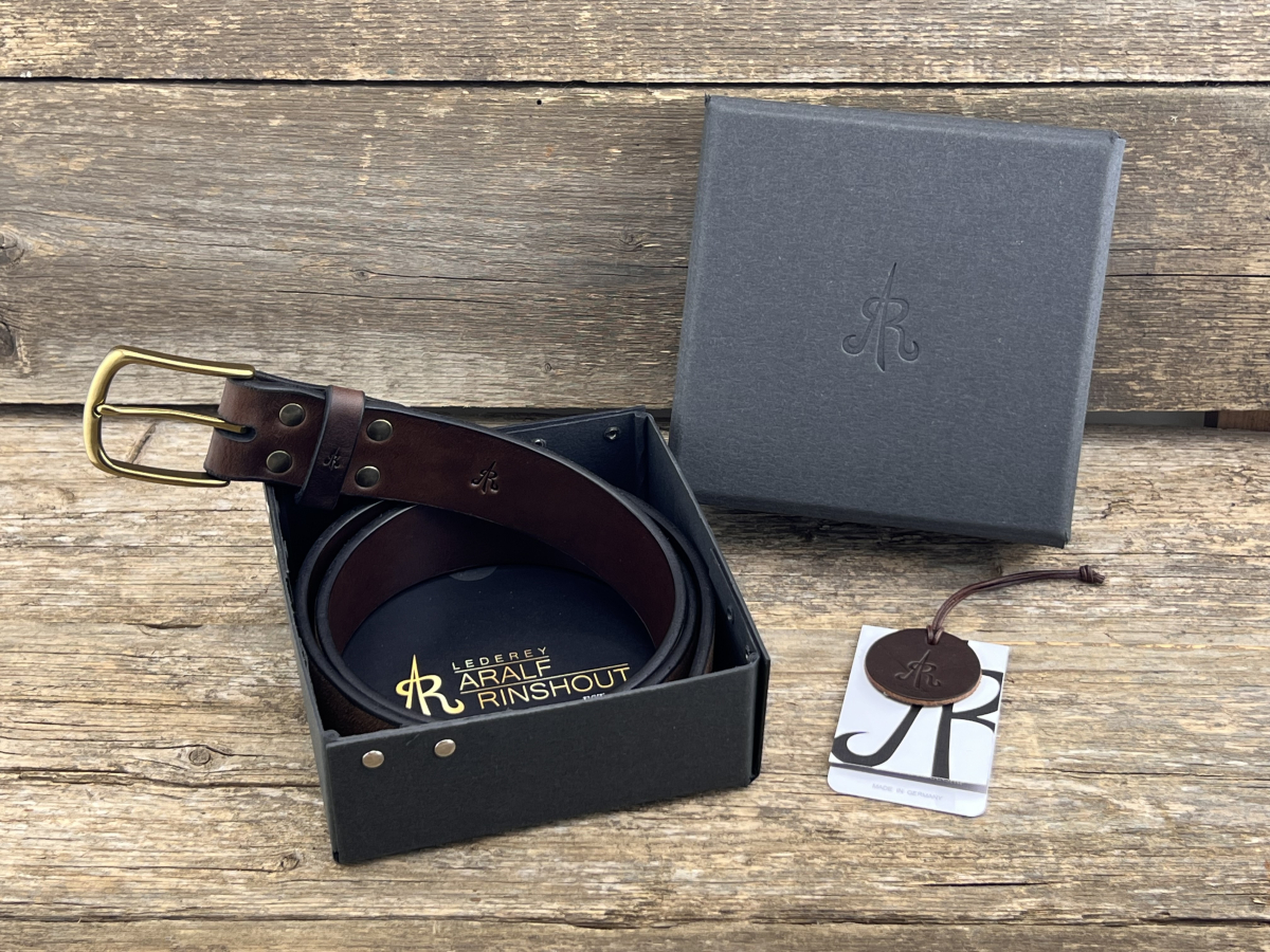 Belt with half clasp (brown)