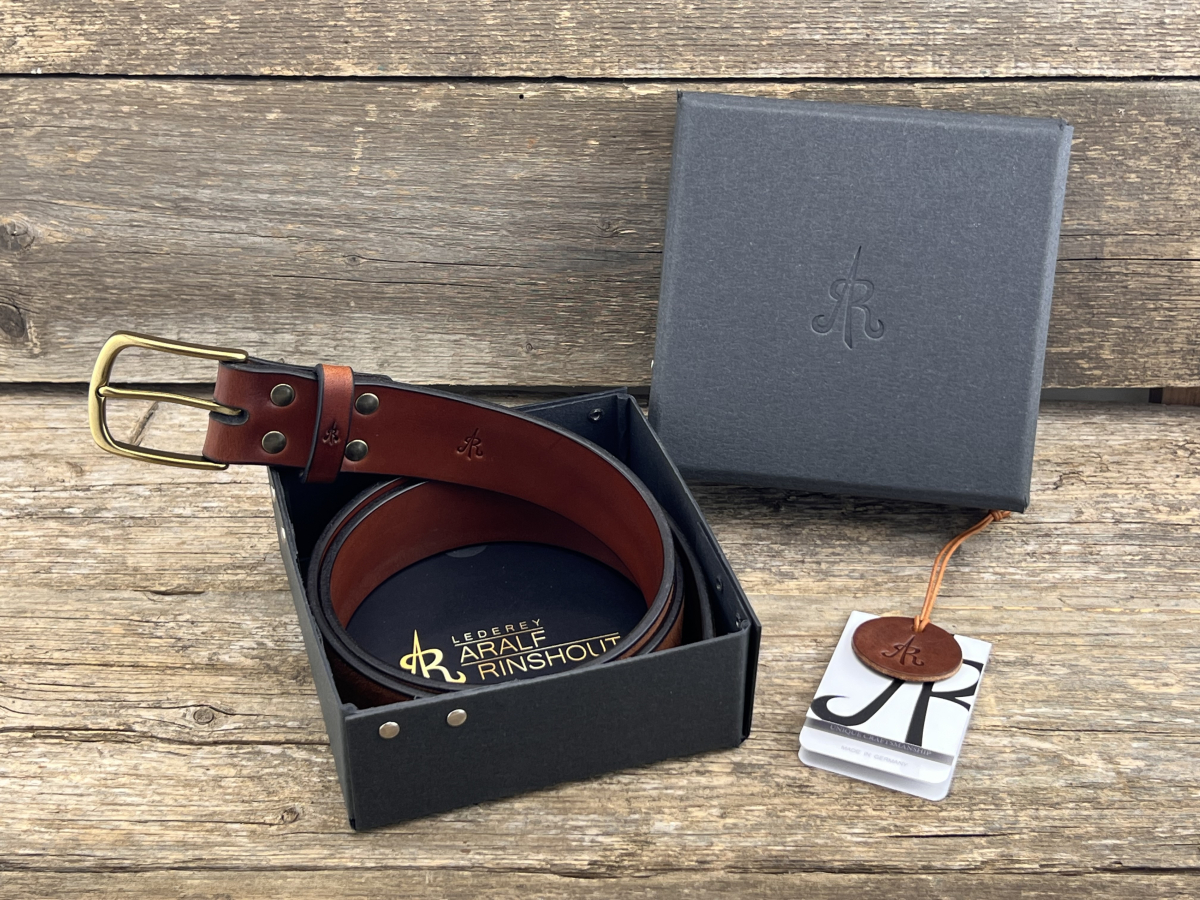 Belt with half clasp (cognac)