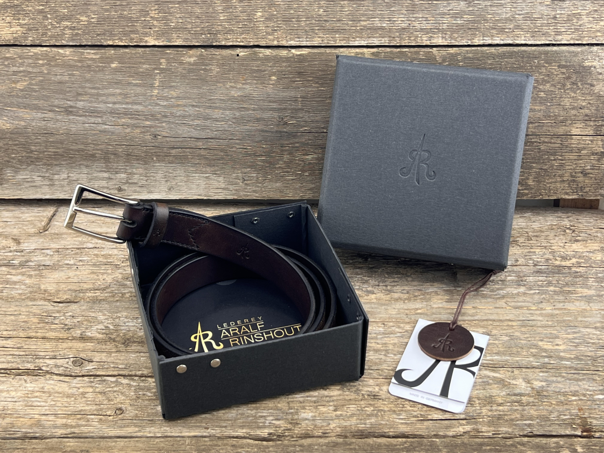 Gürtel mit Halbschließe (Braun)