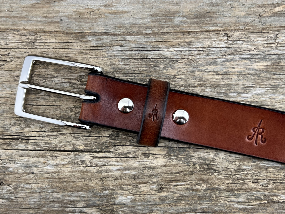 Belt with half clasp (cognac)