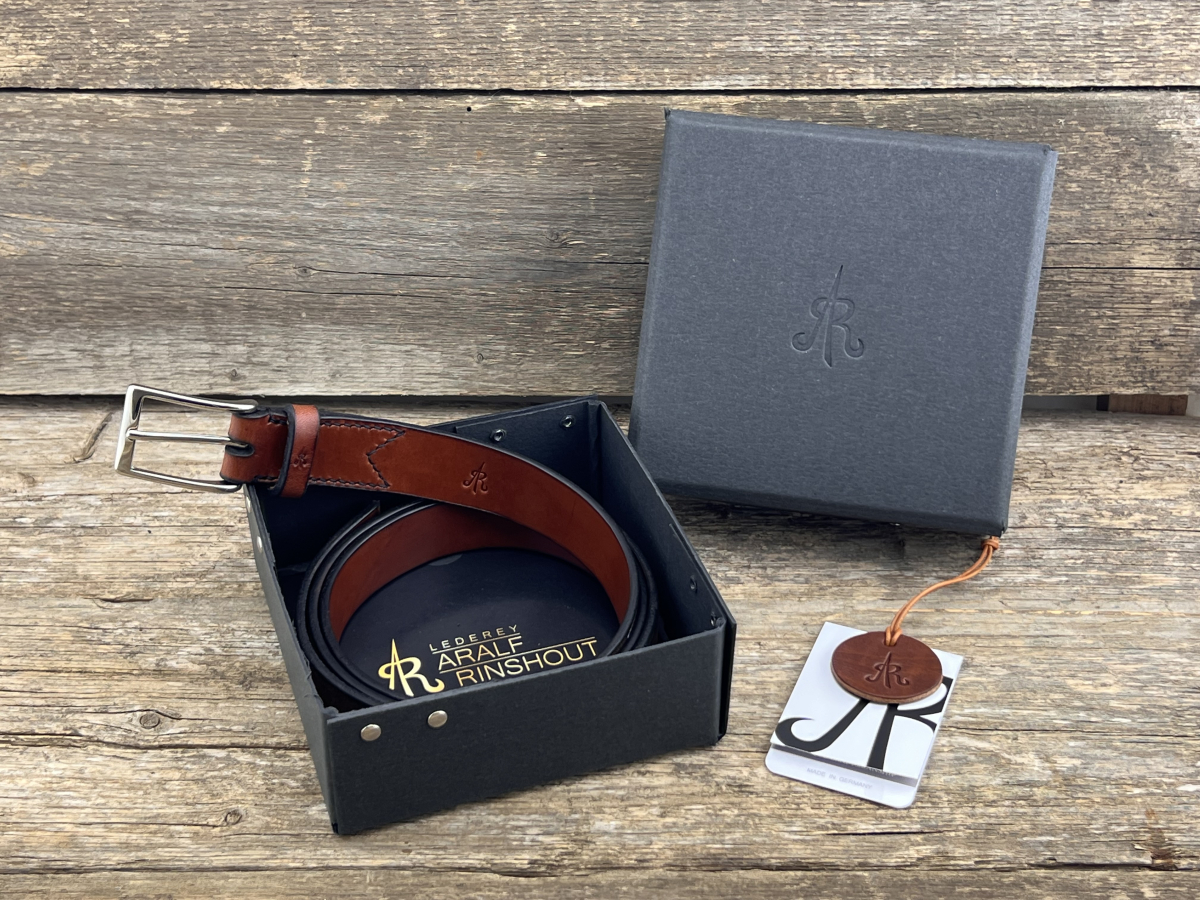 Belt with half clasp (cognac)